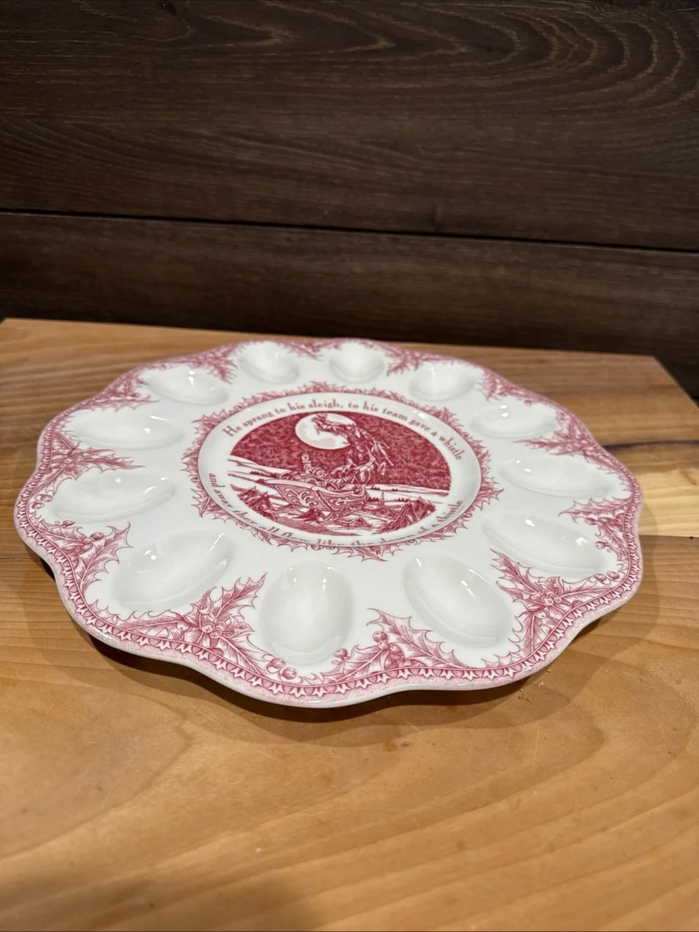 Red and White Decorative Egg Serving Plate - Classic Porcelain